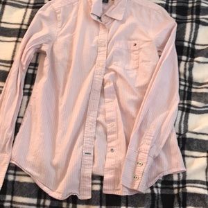 I’m selling a pink and white flannel